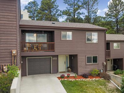 1172 Parkwood Rd
