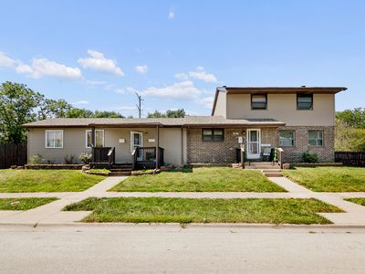 1115 N Schuyler Ave
