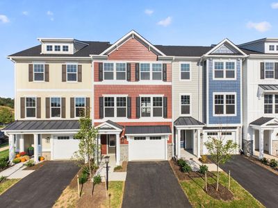 985 Belvedere Blvd