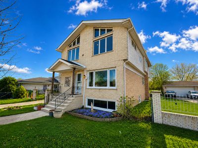 Property at 7332 Beloit Ave, Bridgeview, IL