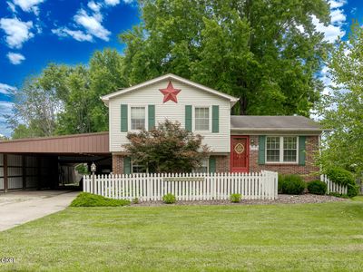 Property at 6522 Dunnlea Dr, Pewee Valley, KY