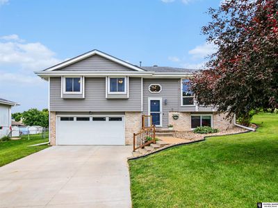 1017 Grenoble Dr