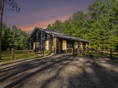 22032 Pine Valley Dr