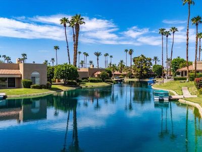209 Desert Lakes Dr
