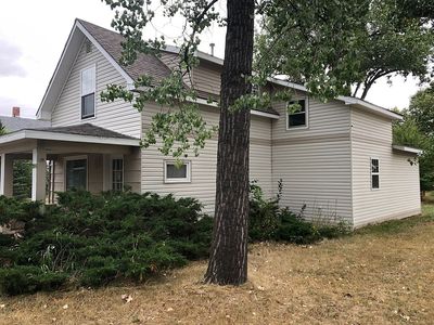 105 2nd Ave SW