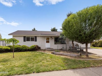 3106 Bonnie Doon Ave