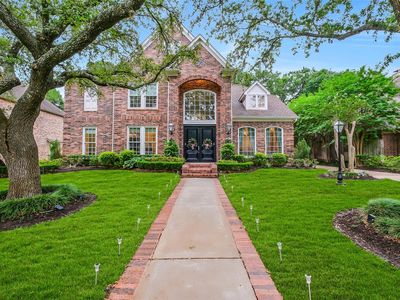 854 Plainwood Dr