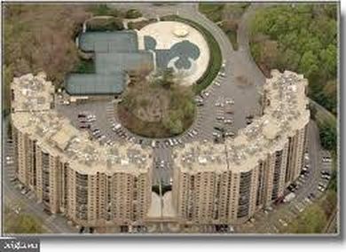 5904 Mount Eagle Dr APT 817