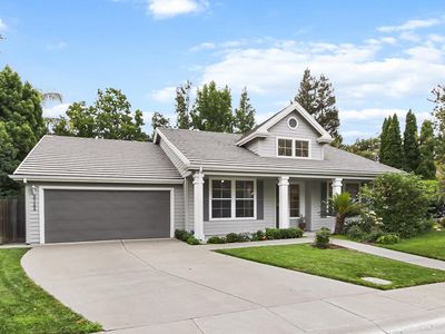 2722 Emerald Bay Dr