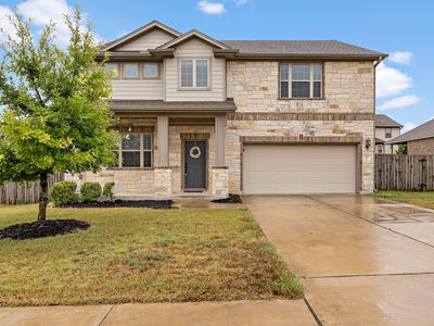 713 Carillion Dr