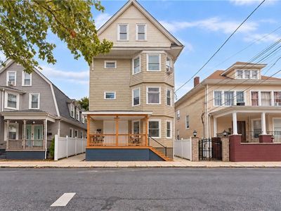 73 Farragut Ave