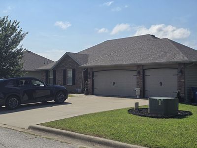 2992 E Jamestown Ct