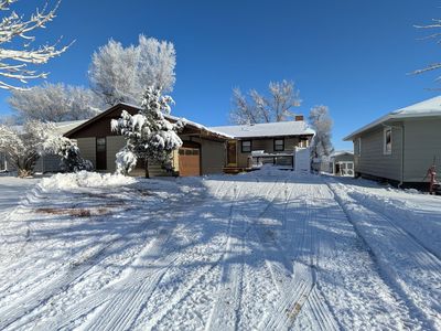 Property at 512 3rd St NE, Watford City, ND