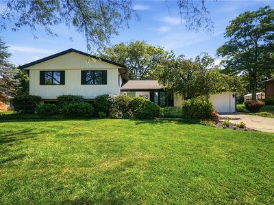8220 Paragon Rd