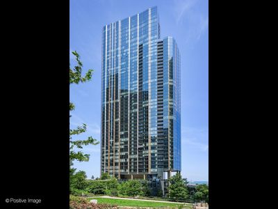 211 N Harbor Dr #1801