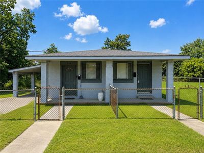Property at 156-158 4th St, Westwego, LA