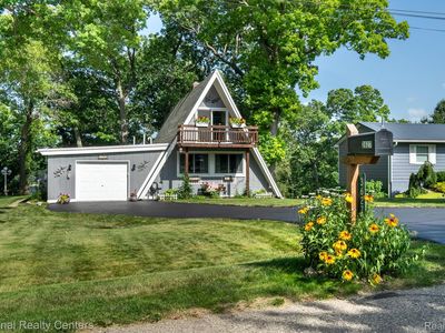 3627 Merritt Lake Dr