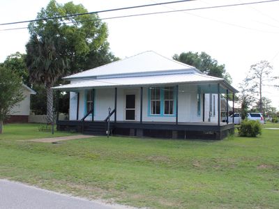 409 NE Horry Ave