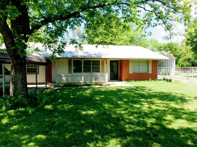 200 W Spencer St