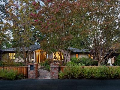 59 Nora Way