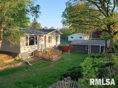 Property at 8325 55th St, Coal Valley, IL