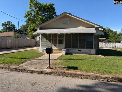 2012 Charles St