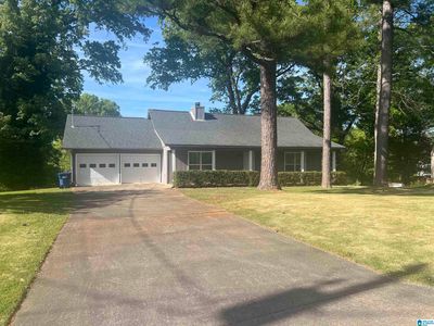 1143 Shady Lane Cir