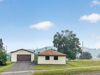 16 Carter Ln