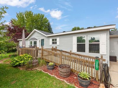 3207 Erie Shore Dr