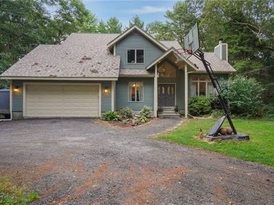Property at 606 Hopkins Hill Rd, West Greenwich, RI