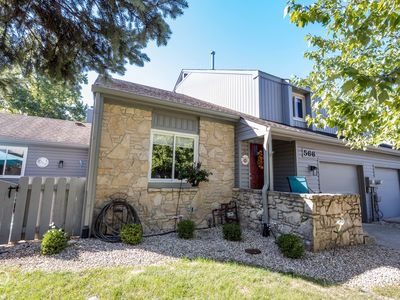 Property at 566 Conner Creek Dr, Fishers, IN