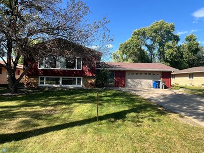 2709 Brookdale Rd