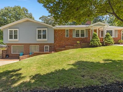 17 Zelma Dr
