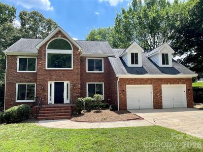 1941 Dugan Dr