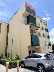 1975 W 44th Pl #401
