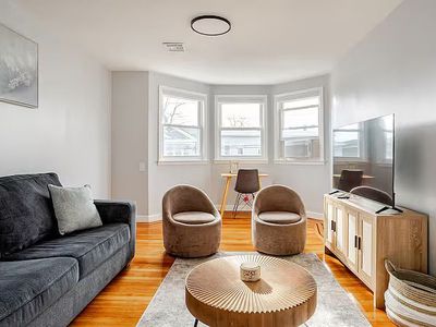 25 W 51st St #25