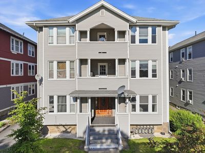 143 Providence St APT 2