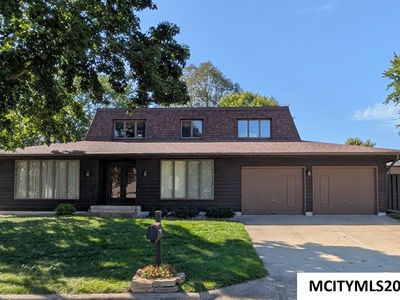 2 Quarry Rd