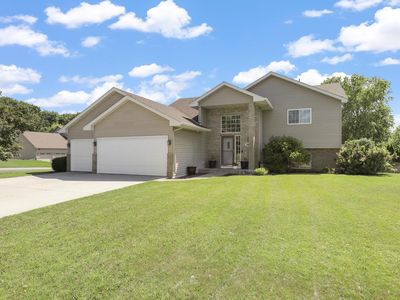 813 Lawrence Pkwy