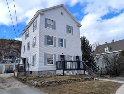 25 Wight Street