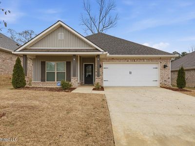211 Serenity Lake Dr