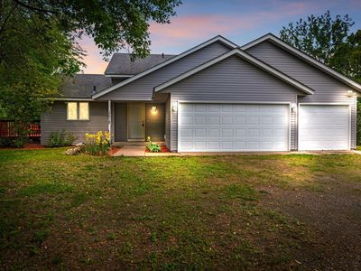 17713 Mackenzie St NE