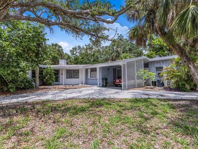 5369 Shadow Lawn Dr