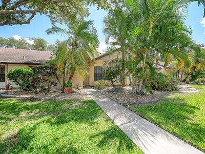 5648 MASHIE CIRCLE