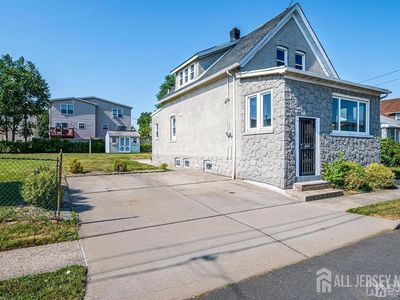 43 Saint Ann St