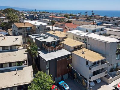 472 Rosecrans Ave