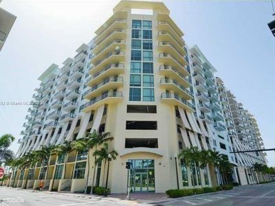 140 S Dixie Hwy APT 411