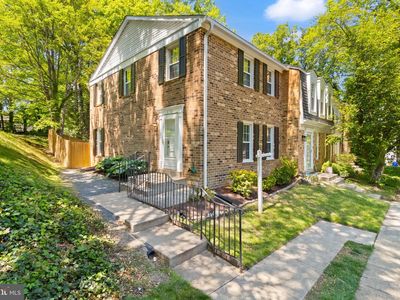 8581 Chester Grove Ct
