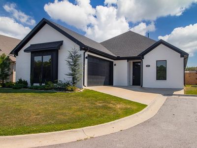 2533 Kara Ln