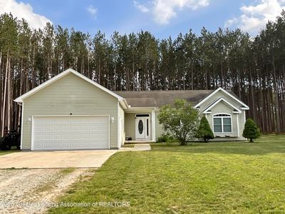 6827 Curtis Rd